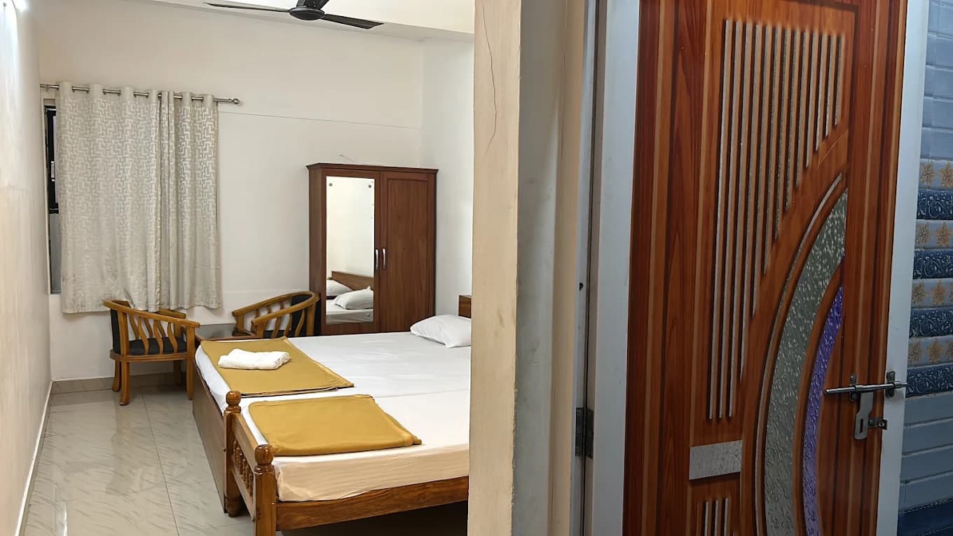 Manjira Lodge - Photo 9